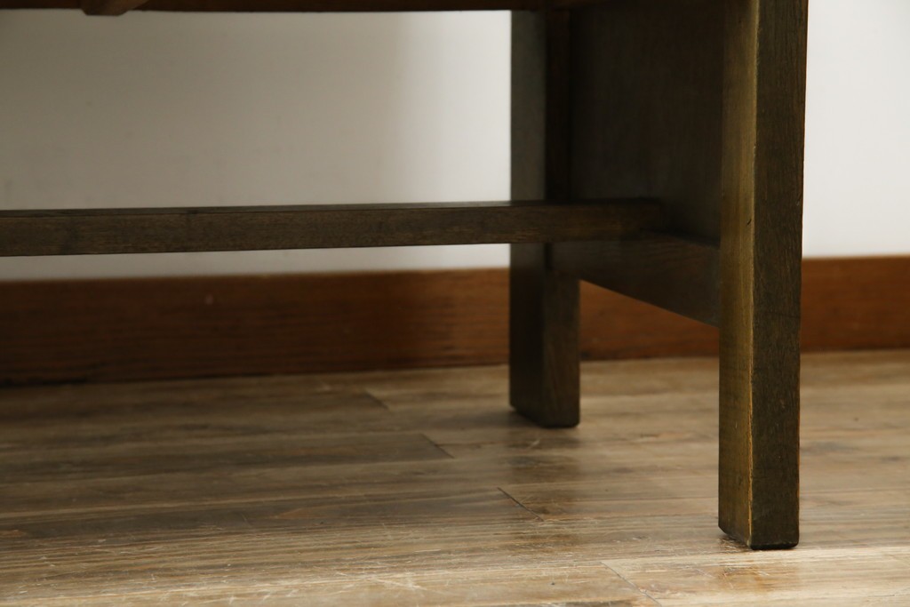 和製アンティーク　使い込まれた風合いが味わい深いチャーチベンチ　(R-068601)