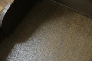 和製アンティーク　使い込まれた風合いが味わい深いチャーチベンチ　(R-068604)