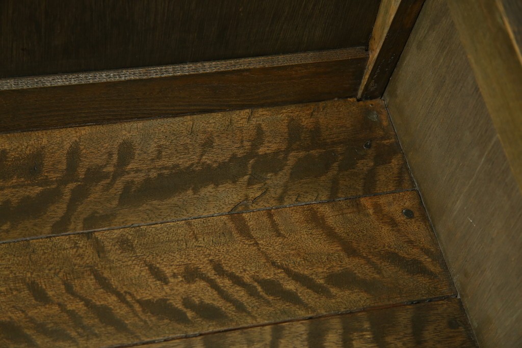 和製アンティーク　使い込まれた風合いが味わい深いチャーチベンチ　(R-068605)