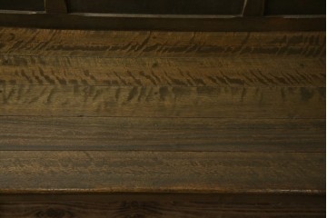 和製アンティーク　使い込まれた風合いが味わい深いチャーチベンチ　(R-068605)