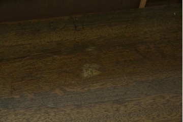 和製アンティーク　使い込まれた風合いが味わい深いチャーチベンチ　(R-068606)