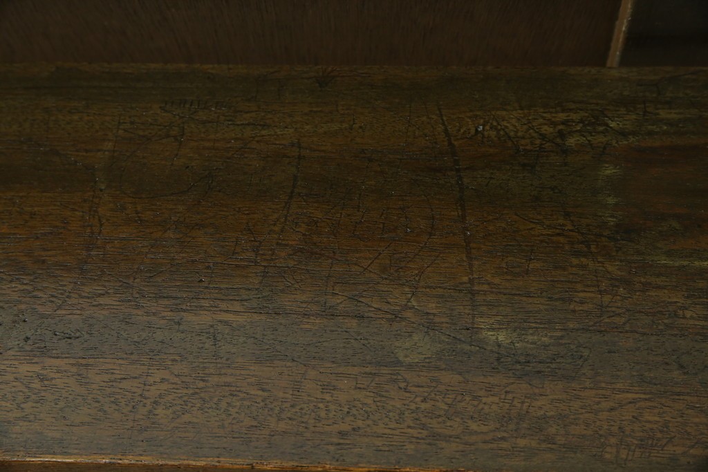 和製アンティーク　使い込まれた風合いが味わい深いチャーチベンチ　(R-068606)