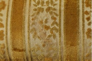 中古　DREXEL HERITAGE(ドレクセルヘリテイジ)　Touraine(ツーレイン)　猫脚の優美な曲線デザインが目を惹くスツール(チェア、椅子、オットマン、)(R-068612)