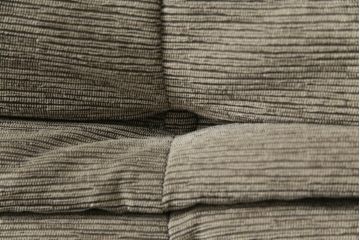 中古　フランス家具　ligne roset(リーン・ロゼ)　ROSETTOGO(ロゼトーゴ)　洗練されたモダンデザインが目を引く二人掛けソファ(リーンロゼ、2人掛け、ローソファ)(R-068619)