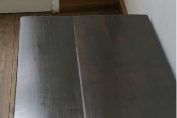 和製ビンテージ　重厚な存在感と渋い色味が魅力の置き床ローボード(上り框、飾り台、テレビ台、収納棚、ヴィンテージ)(R-068621)