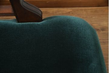 イギリスアンティーク　クラシカルで気品漂うシェーズロング(カウチソファ、セティ、2人掛けソファ、2P、二人掛け、長椅子、キャスター、英国)(R-068622)
