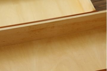 中古　横浜クラシック家具　ダニエル(Daniel)　ラウンド型の鏡が印象的なドレッシングチェスト(ドレッサー、鏡台、ミラー)(R-068623)