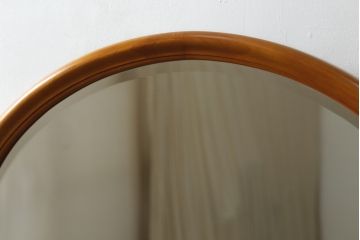 中古　横浜クラシック家具　ダニエル(Daniel)　ラウンド型の鏡が印象的なドレッシングチェスト(ドレッサー、鏡台、ミラー)(R-068623)