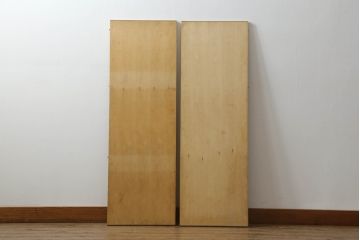 デンマークビンテージ　オーク材　ナチュラルな雰囲気が魅力的なエクステンションテーブル(ラウンドテーブル、ダイニングテーブル、食卓、2人掛け、4人掛け、6人掛け、北欧、ヴィンテージ)(R-068641)