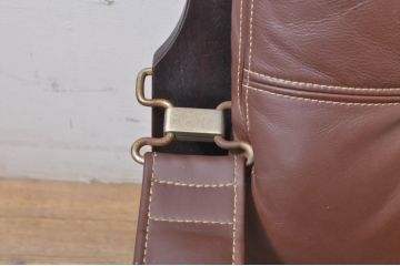和製ビンテージ　CONDE HOUSE(カンディハウス)　Hock(ホック)　落ち着いた寛ぎの空間づくりにおすすめなセパレートスタイルの3人掛けレザーソファ(3人掛けソファ、3Pソファ、椅子、イス、ヴィンテージ)(R-068642)