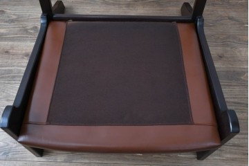 和製ビンテージ　CONDE HOUSE(カンディハウス)　Hock(ホック)　落ち着いた寛ぎの空間づくりにおすすめな1人掛けレザーソファとオットマンのセット　(R-068643)