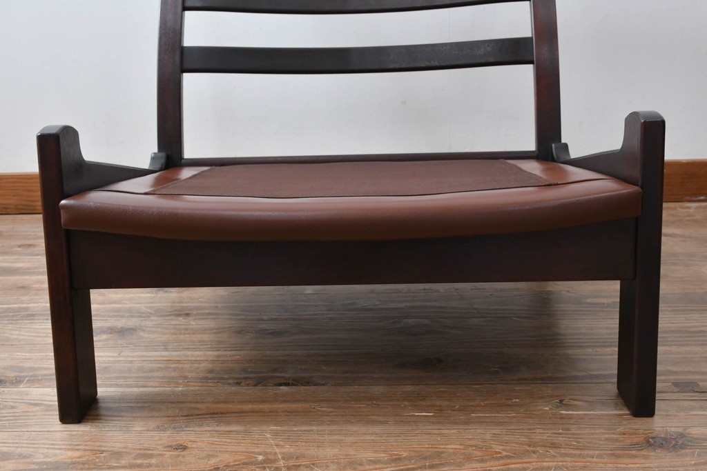 和製ビンテージ　CONDE HOUSE(カンディハウス)　Hock(ホック)　落ち着いた寛ぎの空間づくりにおすすめな1人掛けレザーソファとオットマンのセット　(R-068643)