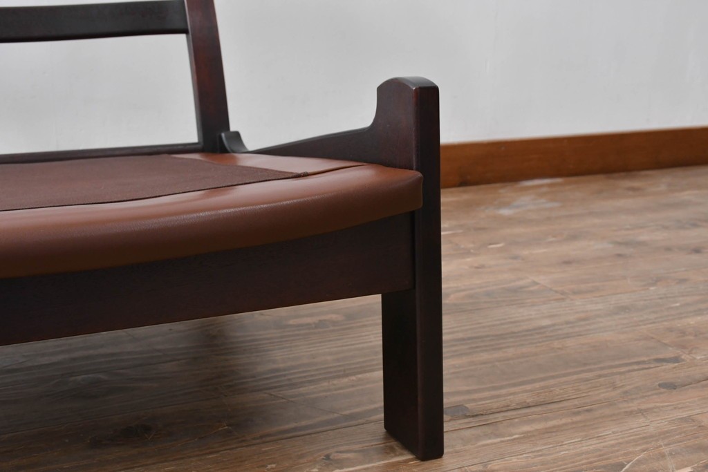 和製ビンテージ　CONDE HOUSE(カンディハウス)　Hock(ホック)　落ち着いた寛ぎの空間づくりにおすすめな1人掛けレザーソファとオットマンのセット　(R-068643)