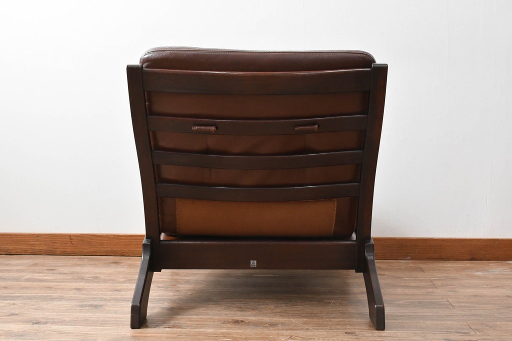 和製ビンテージ　CONDE HOUSE(カンディハウス)　Hock(ホック)　落ち着いた寛ぎの空間づくりにおすすめな1人掛けレザーソファとオットマンのセット　(R-068643)