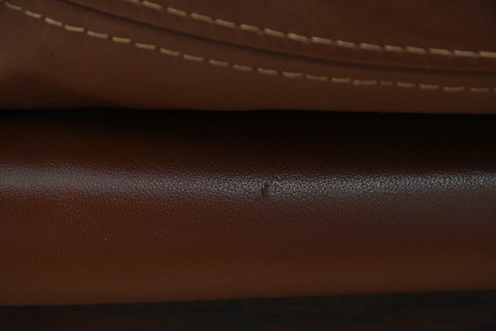 和製ビンテージ　CONDE HOUSE(カンディハウス)　Hock(ホック)　落ち着いた寛ぎの空間づくりにおすすめな1人掛けレザーソファとオットマンのセット　(R-068643)