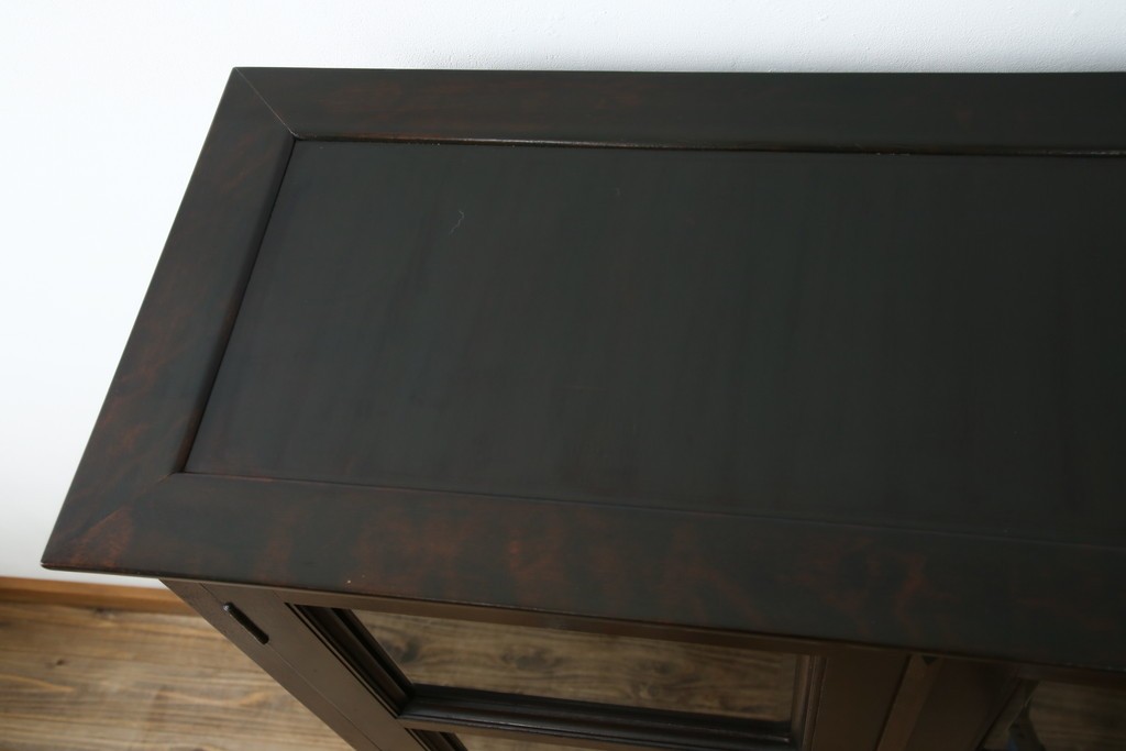 和製ヴィンテージ　松本民芸家具　深い色味が魅力的な小振りのブックケース　定価約37万円　(R-068650)