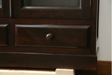 和製ヴィンテージ　松本民芸家具　深い色味が魅力的な小振りのブックケース　定価約37万円　(R-068650)