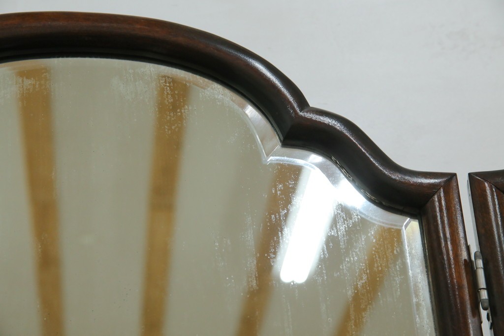 和製ヴィンテージ　希少モデル　松本民芸家具　深みのある色合いで落ち着いた雰囲気溢れる三面鏡付きドレッサー　(R-068653)