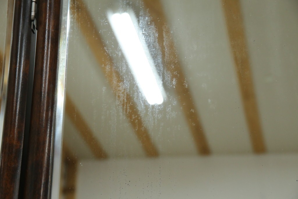 和製ヴィンテージ　希少モデル　松本民芸家具　深みのある色合いで落ち着いた雰囲気溢れる三面鏡付きドレッサー　(R-068653)