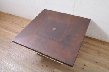 中古　北海道民芸家具　和モダンな空間づくりにおすすめの小振りな座炉付テーブル(囲炉裏、関西火鉢、長火鉢、木製火鉢、座卓、ローテーブル)(定価約34万円)(R-068661)