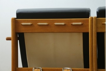 和製ビンテージ　富士ファニチャー　牛革　ゆったりとしたくつろぎの時間を演出するセパレートスタイルの3人掛けソファ　(R-068662)