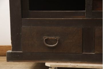 和製アンティーク　下段にも引き出し付きの三尺水屋箪笥(食器棚、収納棚、重ね戸棚、時代箪笥、茶箪笥、キャビネット)(R-068682)
