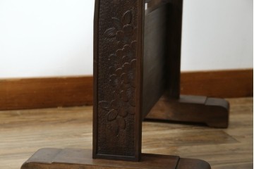 和製ヴィンテージ　伝統工芸　軽井沢彫り　咲き誇る桜の彫刻が美しいスタンドミラー　(R-068685)