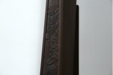 和製ヴィンテージ　伝統工芸　軽井沢彫り　咲き誇る桜の彫刻が美しいスタンドミラー　(R-068685)