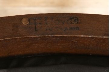 イギリスアンティーク　マホガニー材　透かし彫りが上品な印象を与えるバルーンバックチェア2脚セット(ダイニングチェア、椅子、イス)(R-068688)