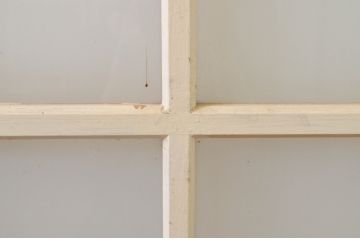 アンティーク建具　ペイント仕上げ限定　レトロな空間づくりにおすすめな古い学校の幅広ガラス戸1枚(引き戸)(R-068702)