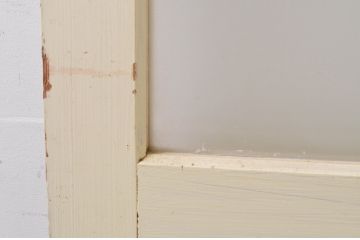 アンティーク建具　ペイント仕上げ限定　レトロな空間づくりにおすすめな古い学校の幅広ガラス戸1枚(引き戸)(R-068702)