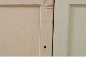 アンティーク建具　ペイント仕上げ限定　レトロな空間づくりにおすすめな古い学校のガラス戸4枚セット(引き戸)(R-068707)