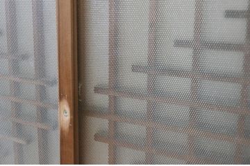 アンティーク建具　上品な和の空間を演出させる組子入りガラス窓2枚セット(引き戸、ガラス戸)(R-068711)