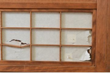 アンティーク建具　どこか懐かしい空気を醸し出す裏障子付き格子戸3枚セット(引き戸、障子戸、ガラス帯戸)(R-068715)