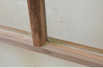 アンティーク建具　大正ロマン　経年を感じさせる木味が魅力のガラス窓1枚(引き戸、ガラス戸)(R-068728)