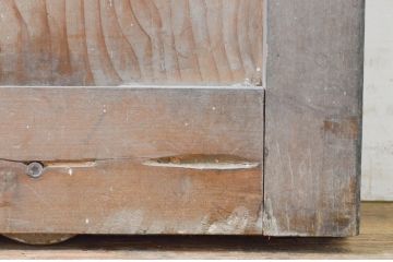 アンティーク建具　杉材　和モダンな空間づくりにおすすめの蔵戸1枚(玄関戸、板戸、引き戸)(R-068734)