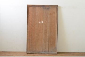 アンティーク建具　時代の流れを感じさせる木の味わいが魅力的な漆喰(しっくい)の蔵戸1枚(引き戸、玄関戸)(R-068736)