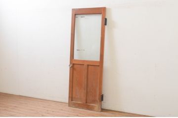 アンティーク建具　ナチュラルな風合いが温かみを感じるガラスドア1枚(木製扉)(R-068737)