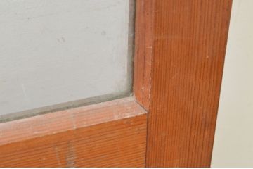 アンティーク建具　ナチュラルな風合いが温かみを感じるガラスドア1枚(木製扉)(R-068737)