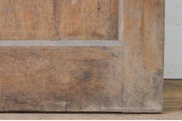 アンティーク建具　ナチュラルな風合いが温かみを感じるガラスドア1枚(木製扉)(R-068737)
