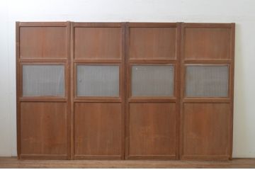 アンティーク建具　格子入り　風情のある佇まいが魅力的な幅狭ガラス帯戸4枚セット(引き戸、格子帯戸)(R-068738)