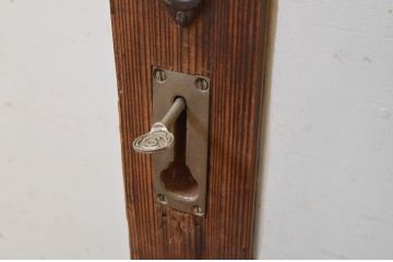 アンティーク建具　ノスタルジックな雰囲気を醸し出すガラス戸1枚(引き戸)(R-068739)