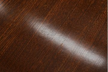 和製ビンテージ　高級品!!　総欅(ケヤキ)材　鳥の木画象嵌入り　1枚板の重厚感ある佇まいが魅力の座卓(ローテーブル、センターテーブル、一枚板、ヴィンテージ)(R-068754)