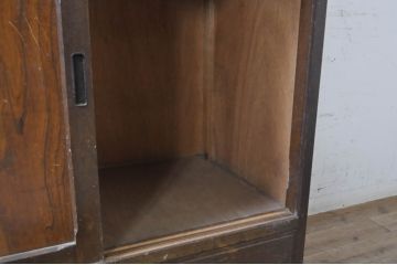 和製アンティーク　ナラ(楢)材　作業台付き　ノスタルジックな雰囲気漂う食器棚(カップボード、戸棚、収納棚、キャビネット)(R-068776)