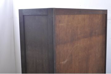 和製アンティーク　ナラ(楢)材　作業台付き　ノスタルジックな雰囲気漂う食器棚(カップボード、戸棚、収納棚、キャビネット)(R-068776)