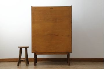 デンマークビンテージ　Lloyd's Antiques(ロイズ・アンティークス)取り扱い　チーク材　シンプルでモダンなデザインが取り入れやすいライティングビューロー(ワークデスク、引き出し、在宅用、在宅ワーク、北欧、ヴィンテージ)(R-068786)
