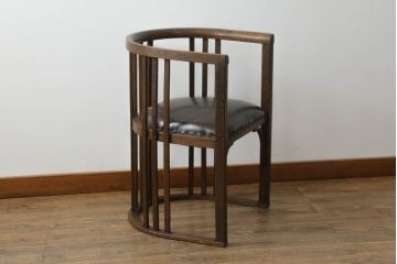 和製アンティーク　ナラ材　落ち着いた色合いと曲げ木のデザインが美しいアームチェア(ダイニングチェア、椅子、イス)(R-068796)