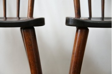 和製ビンテージ　松本民芸家具　#55型　レトロで温かみ漂うスピンドルチェア2脚セット　(R-068797)