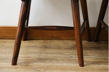 和製ビンテージ　松本民芸家具　#55型　レトロで温かみ漂うスピンドルチェア2脚セット　(R-068797)