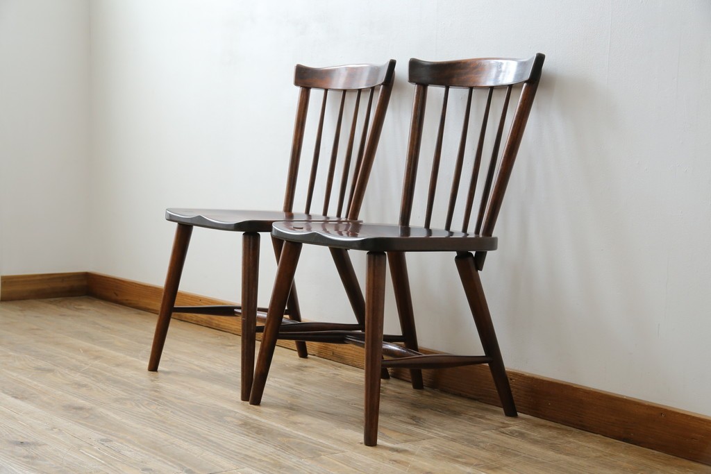 和製ビンテージ　松本民芸家具　#55型　レトロで温かみ漂うスピンドルチェア2脚セット　(R-068797)